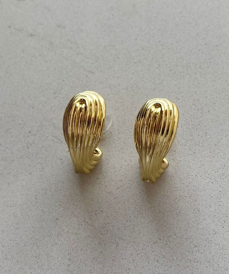 Çizgili Gold Vintage Küpe