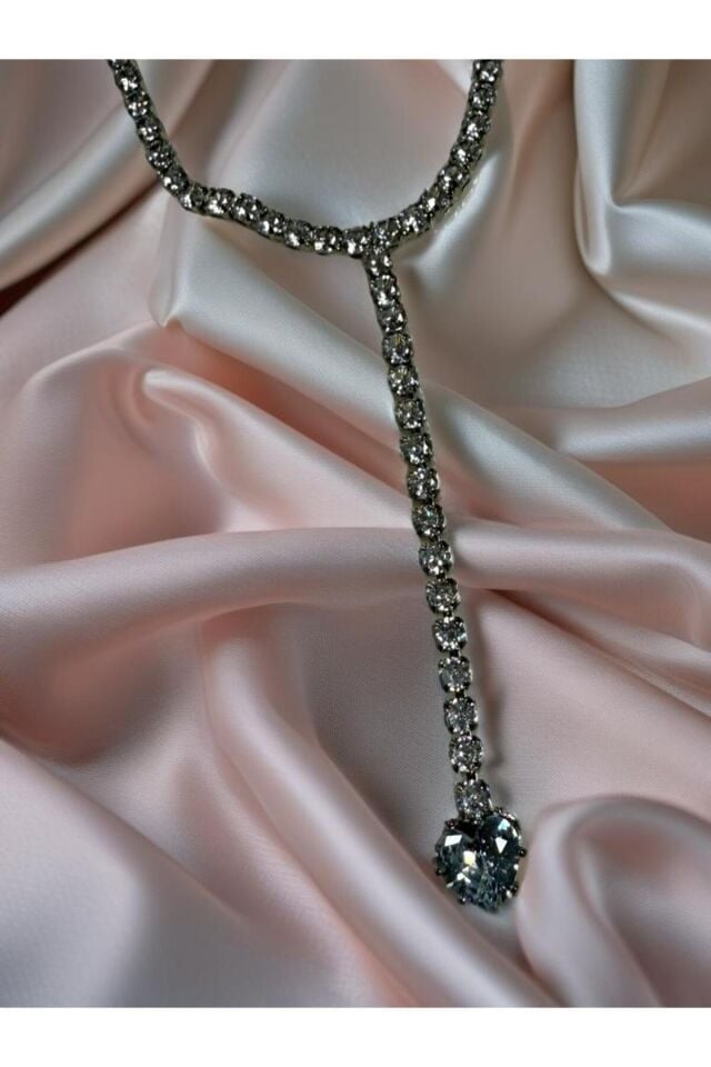 kalp taşlı y kolye ve küpe set