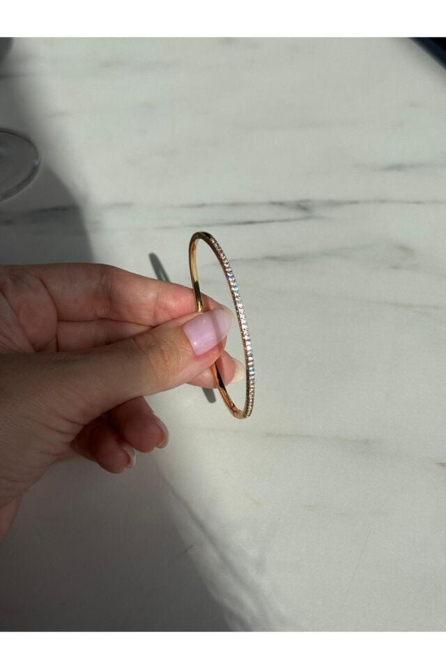 İnce Taşlı Minimal Kelepçe Bileklik