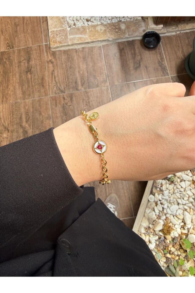 Kalpli Charm Detaylı Zincir Bileklik