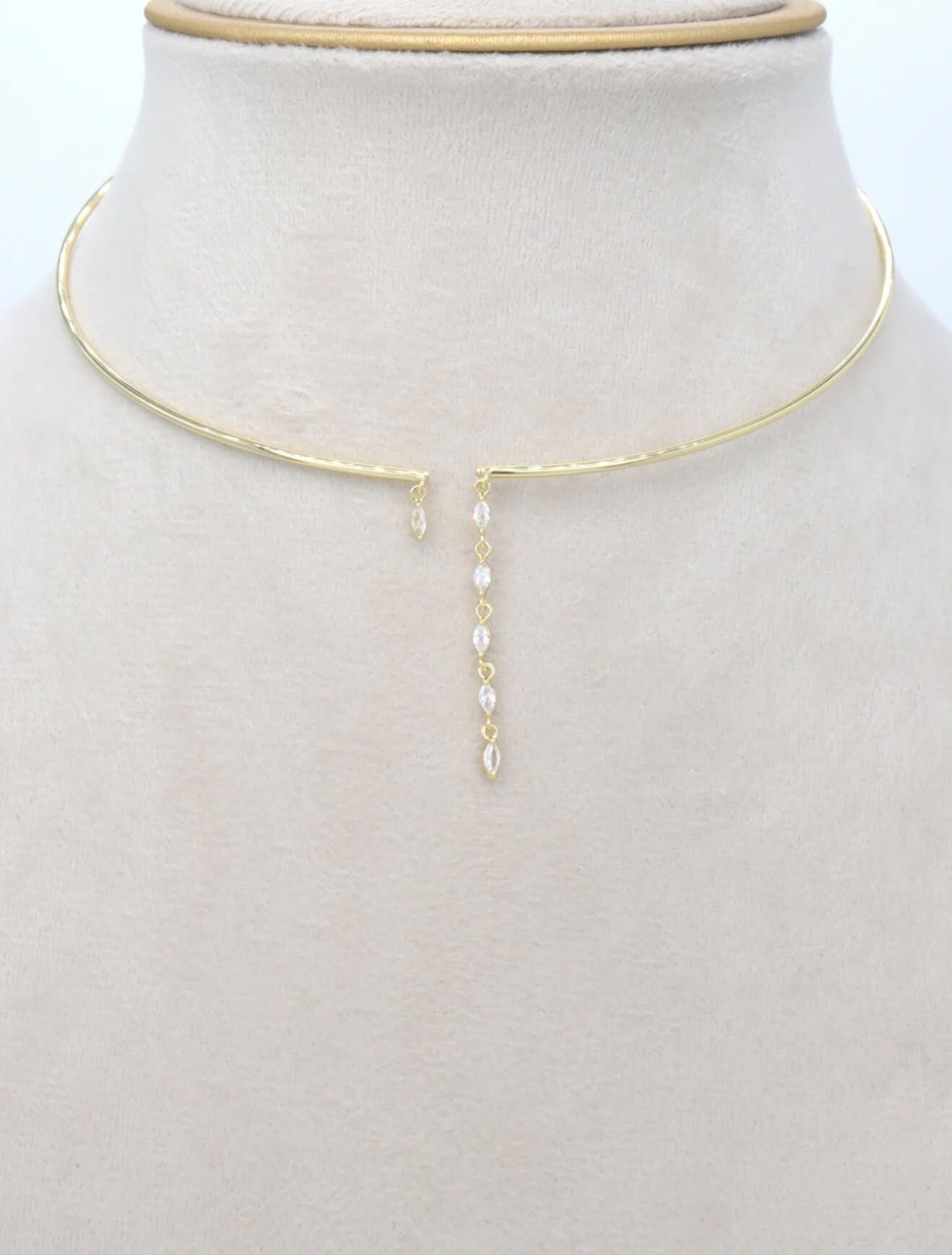 Choker Kolye